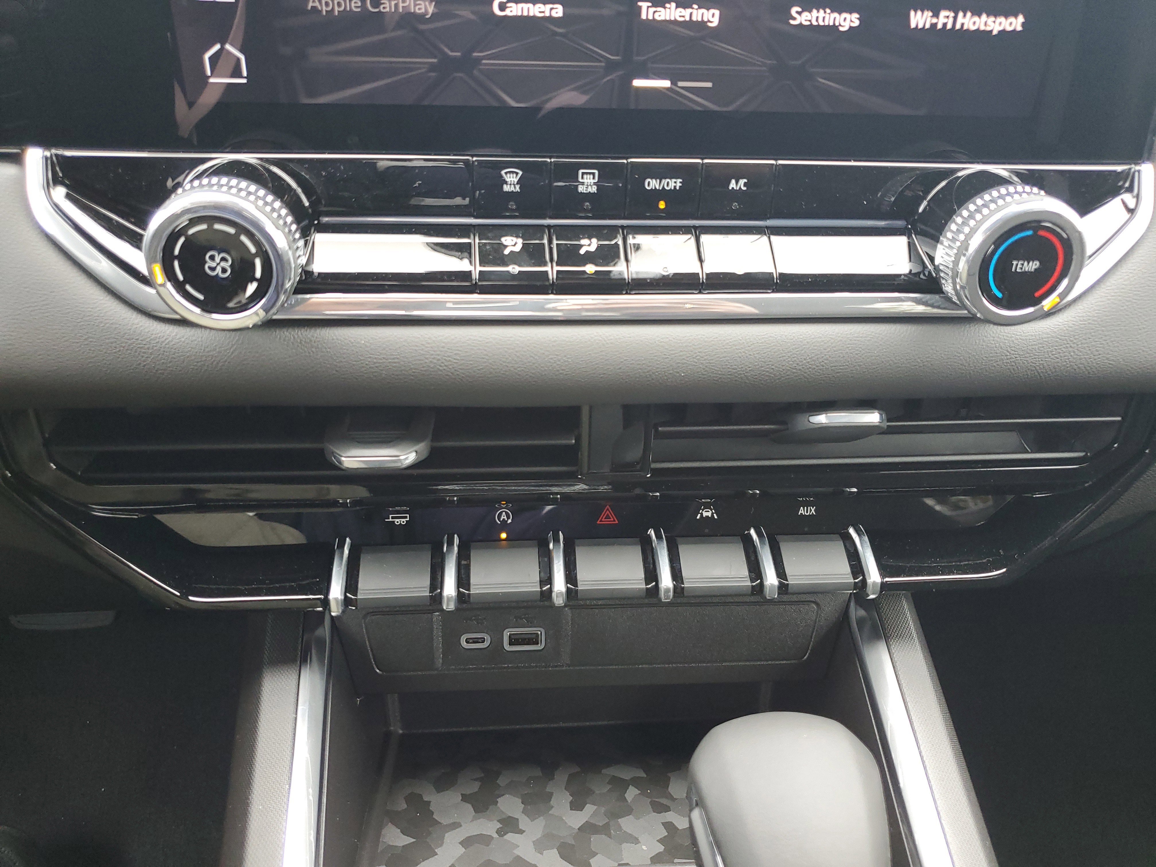 New 2026 GMC Canyon Elevation image 29