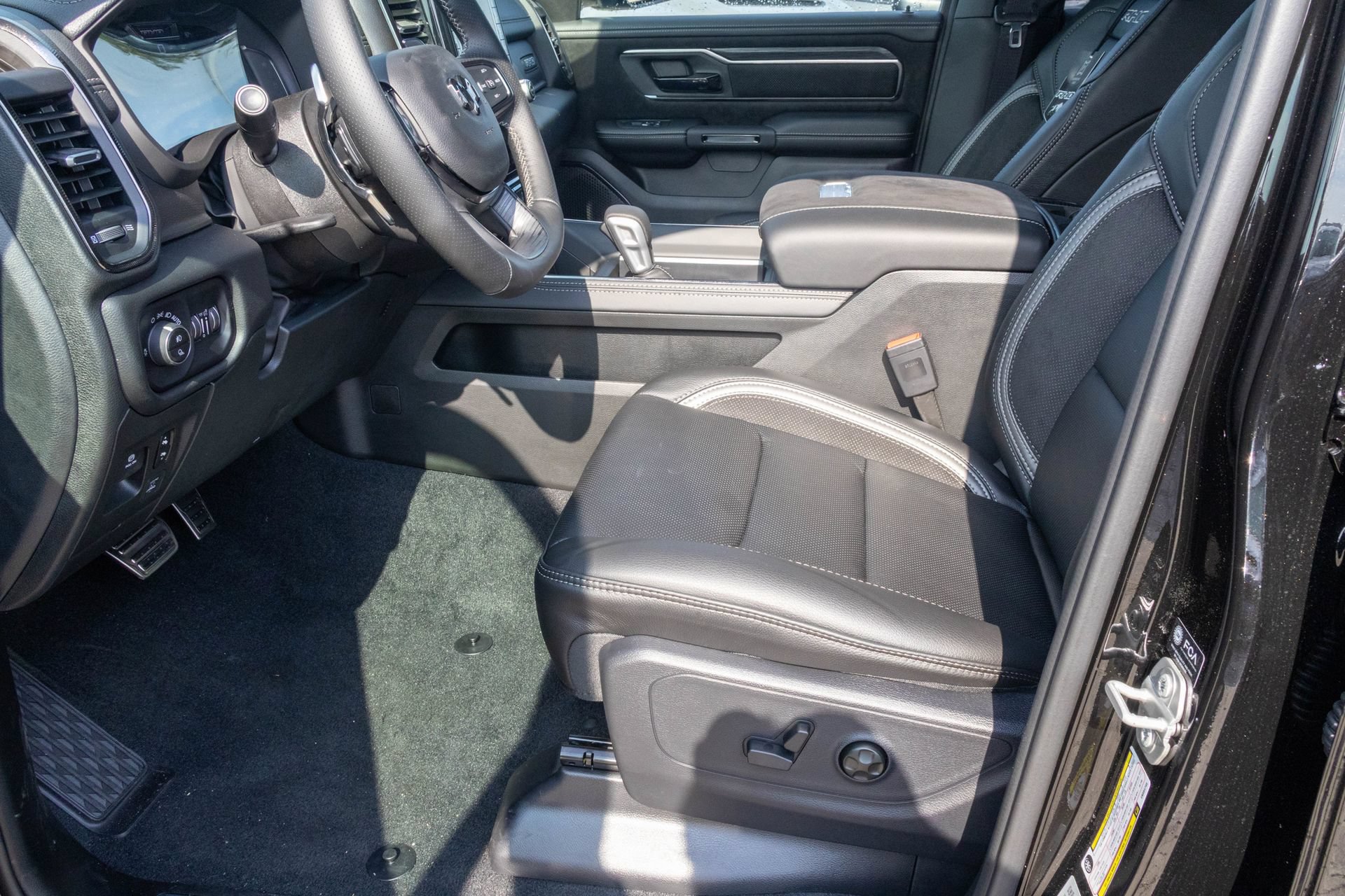 New 2027 RAM 1500 RHO w/ Bed Utility Group AWD/4WD image 4