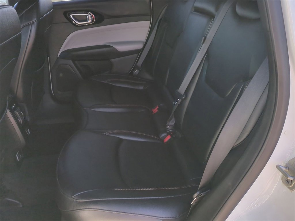 Used 2024 Jeep Compass Limited image 23