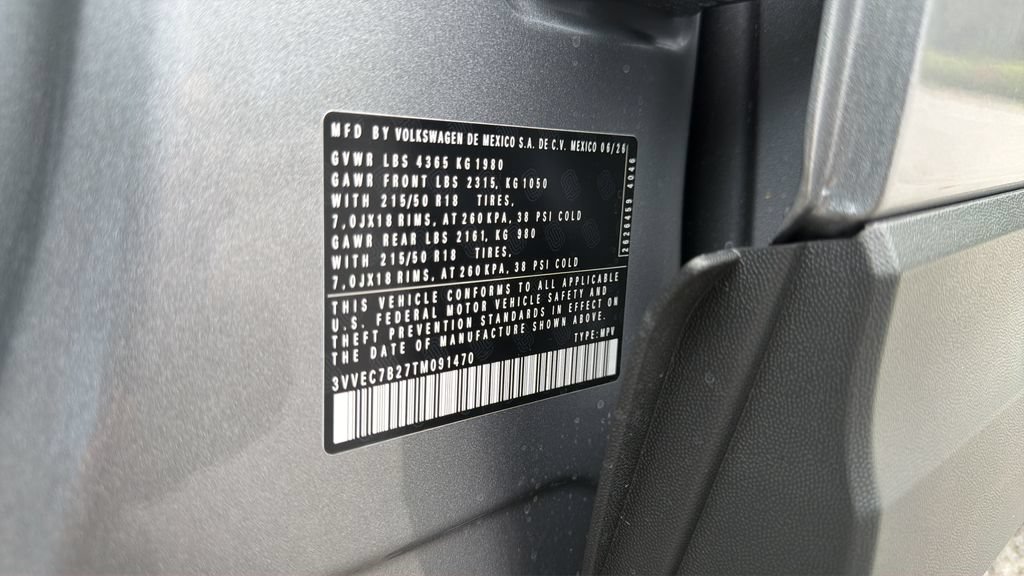 New 2026 Volkswagen Taos SE FWD image 25