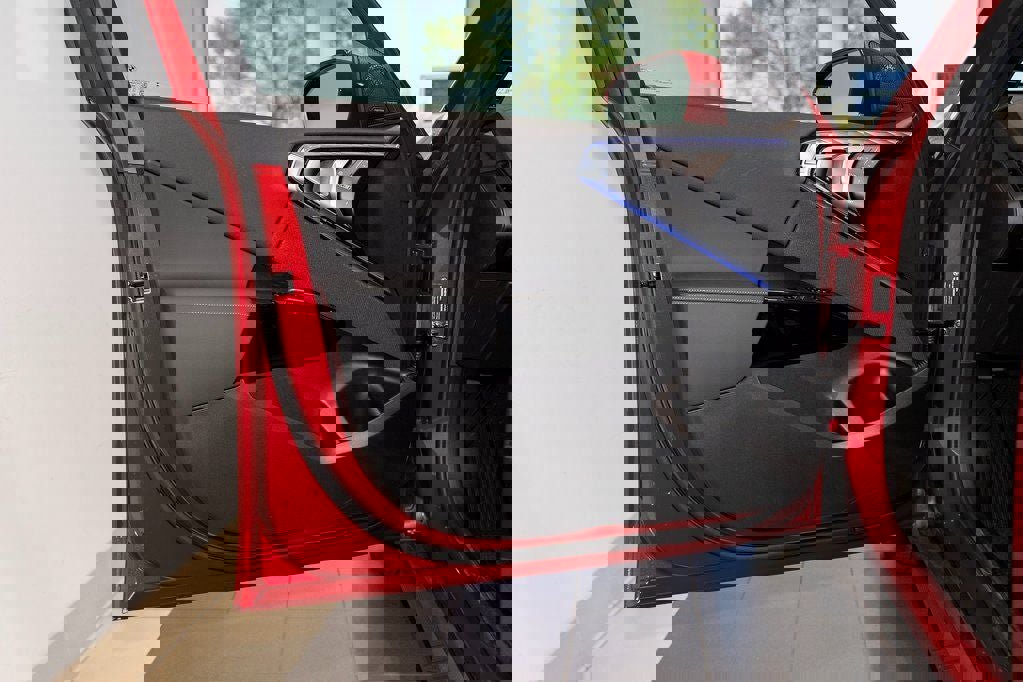 Used 2026 BMW X3 xDrive30 w/ Premium Package image 12