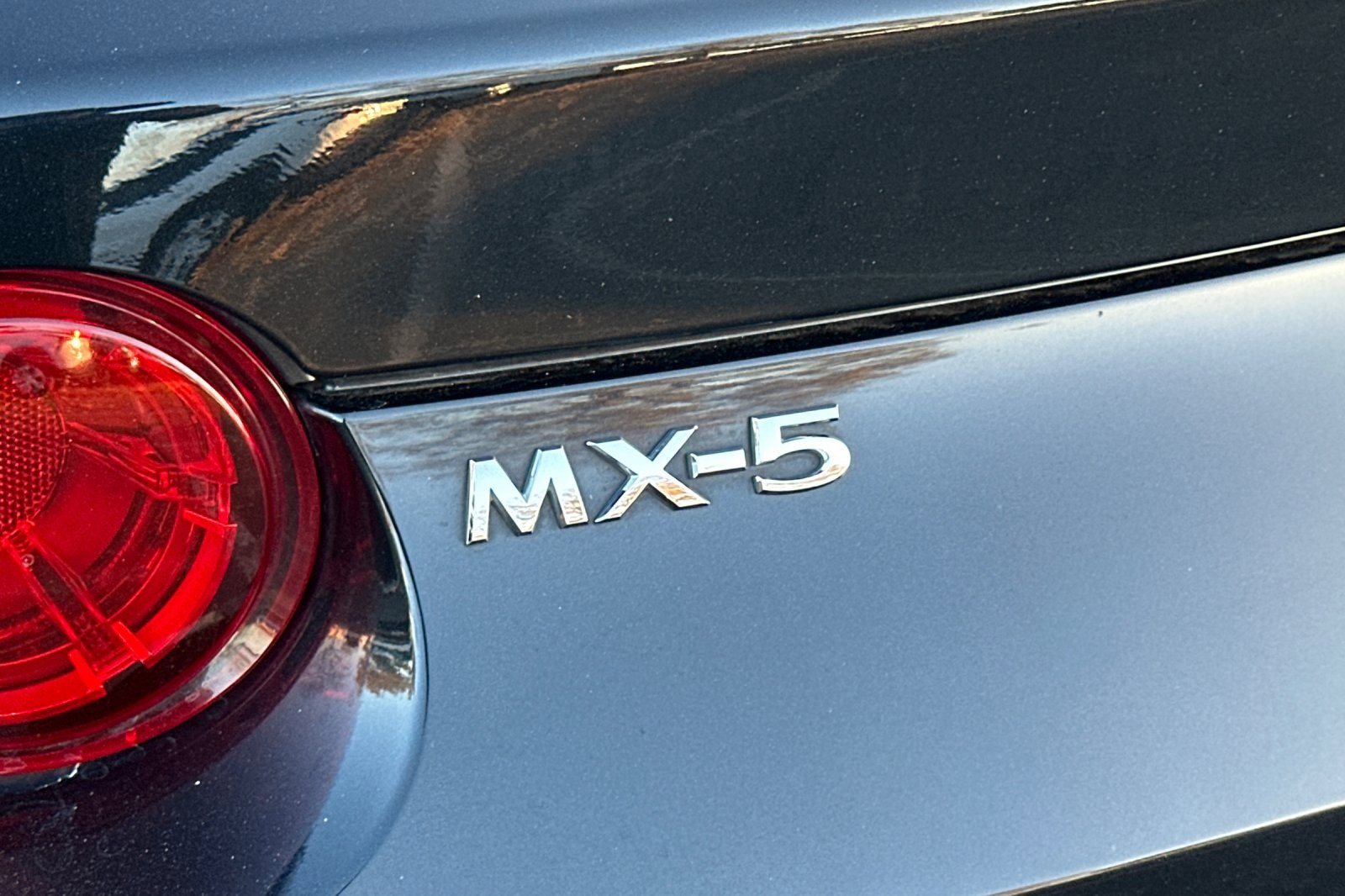 Used 2022 MAZDA MX-5 Miata Sport image 47