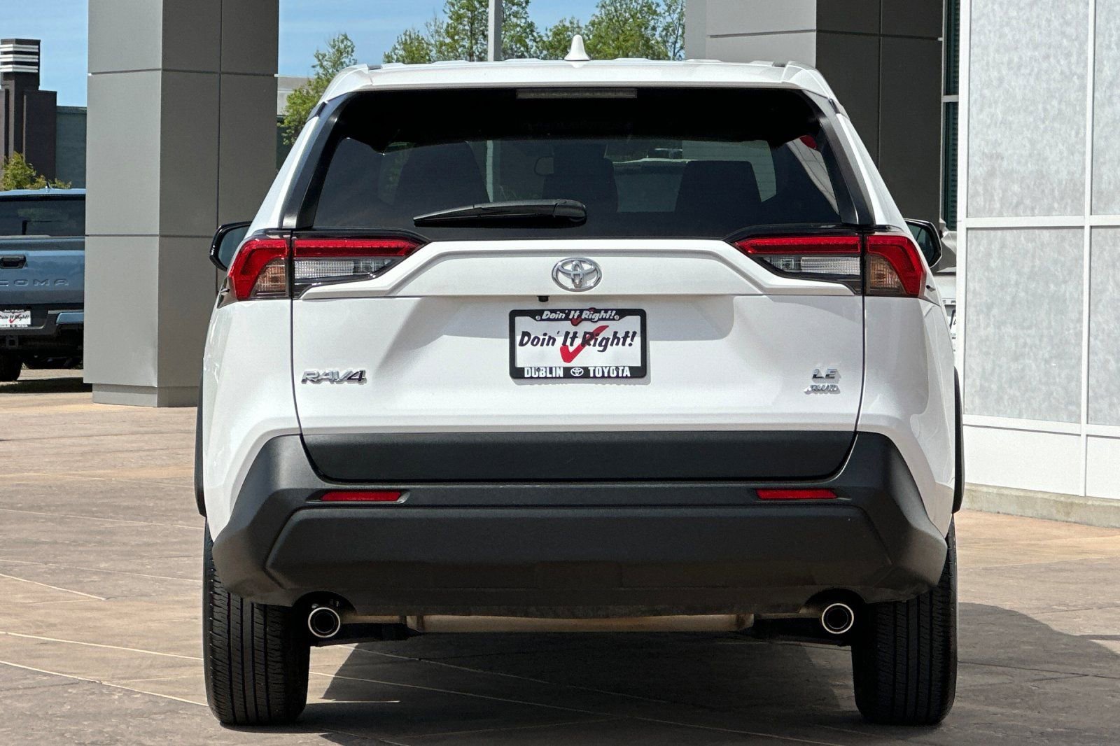 Used 2025 Toyota RAV4 LE image 5