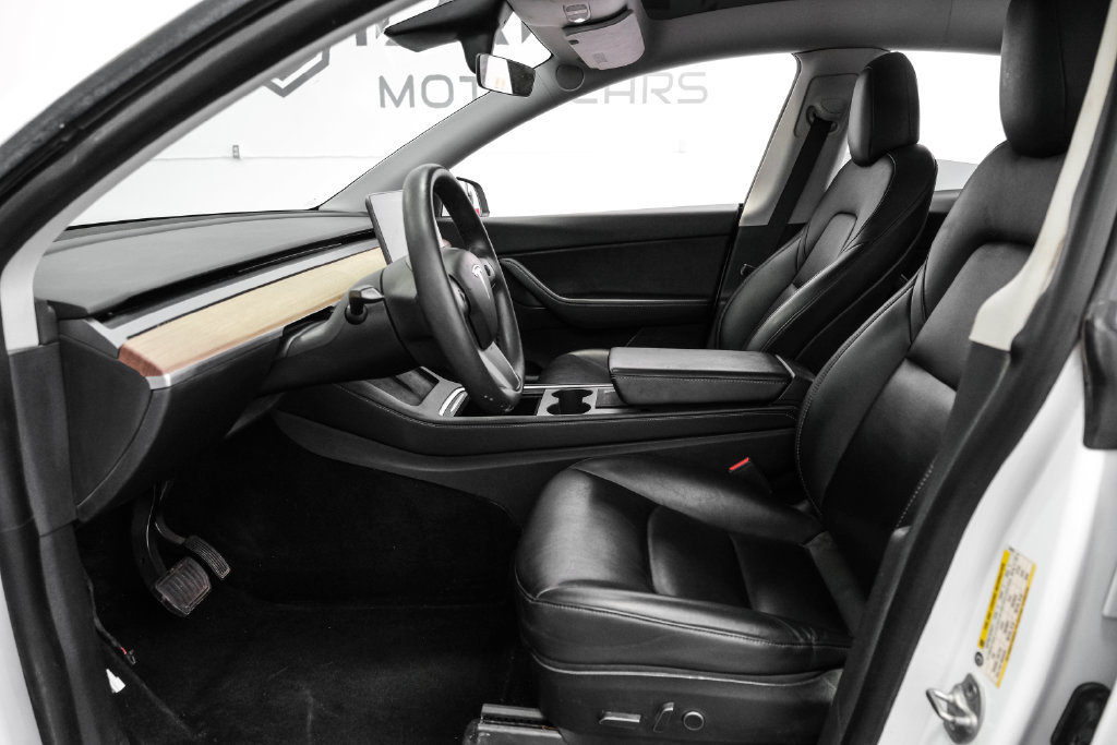 Used 2021 Tesla Model Y Long Range AWD/4WD image 4