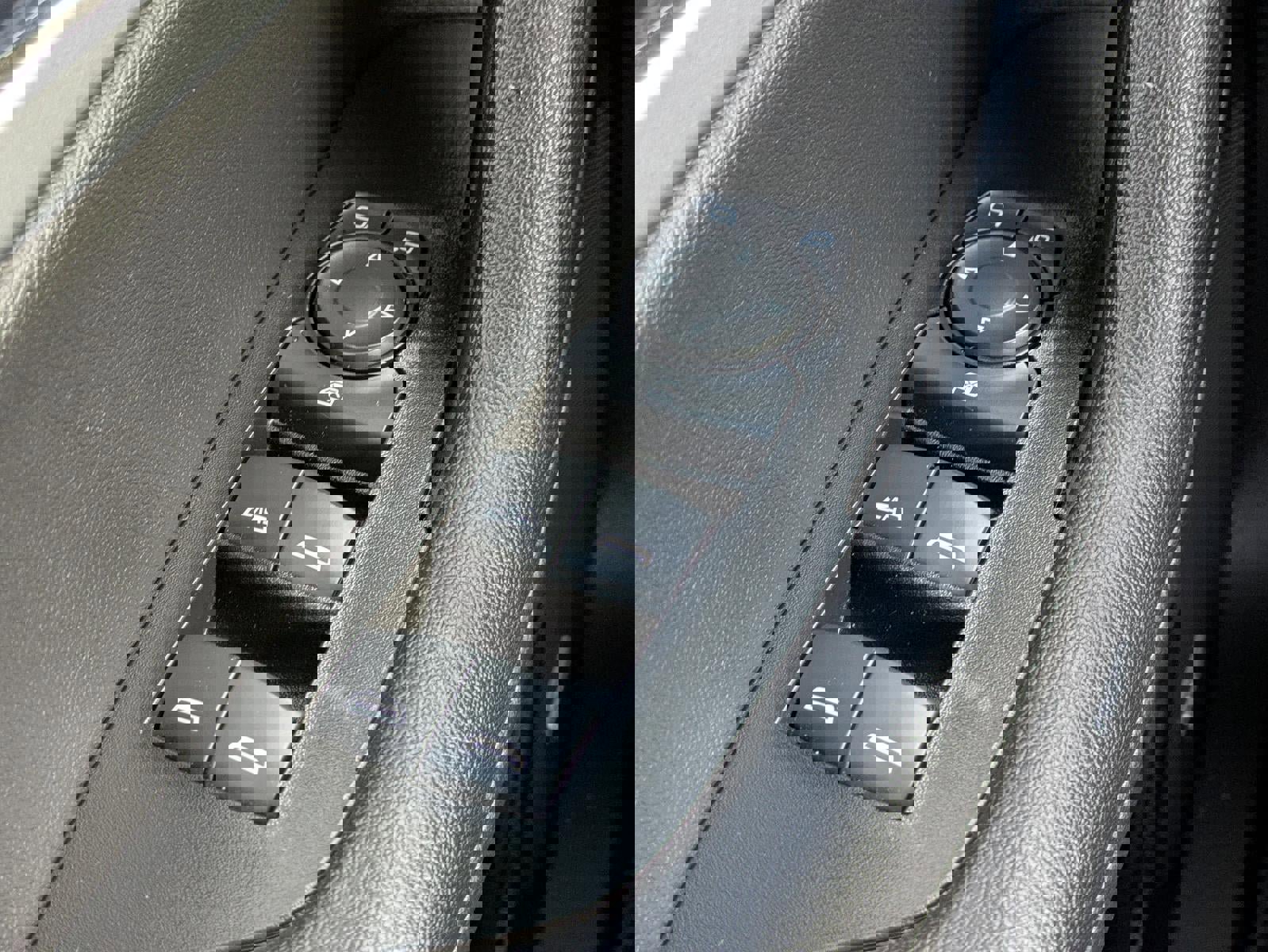 Used 2019 Chevrolet Blazer LT w/ Sound & Technology Package image 25