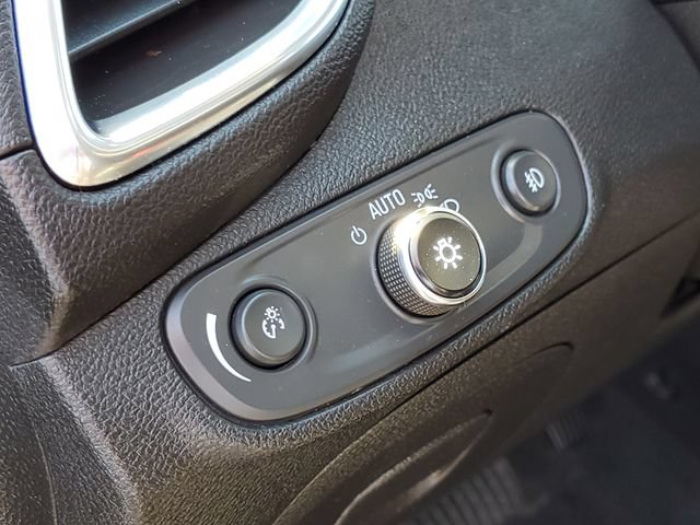 Used 2018 Chevrolet Trax Premier FWD image 13