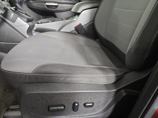 Used 2015 Ford Escape SE AWD/4WD image 29