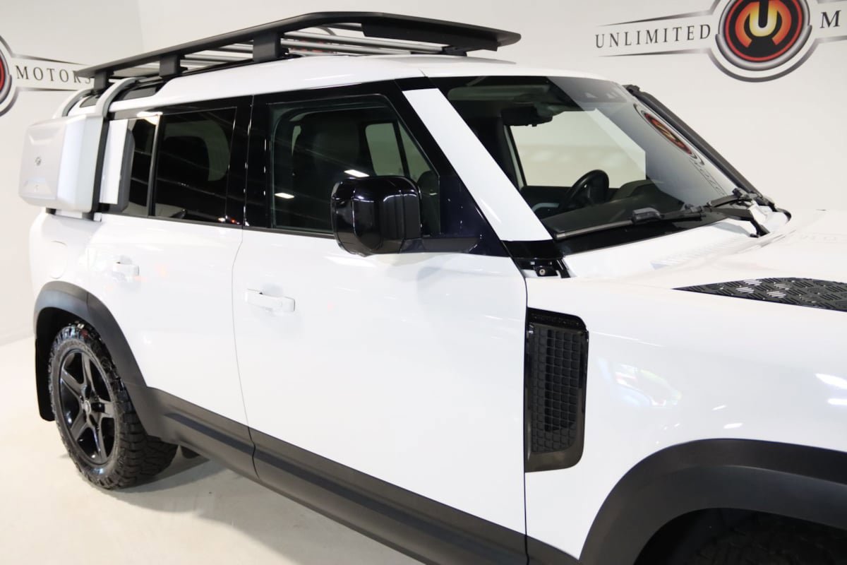 Used 2020 Land Rover Defender 110 SE AWD/4WD image 18