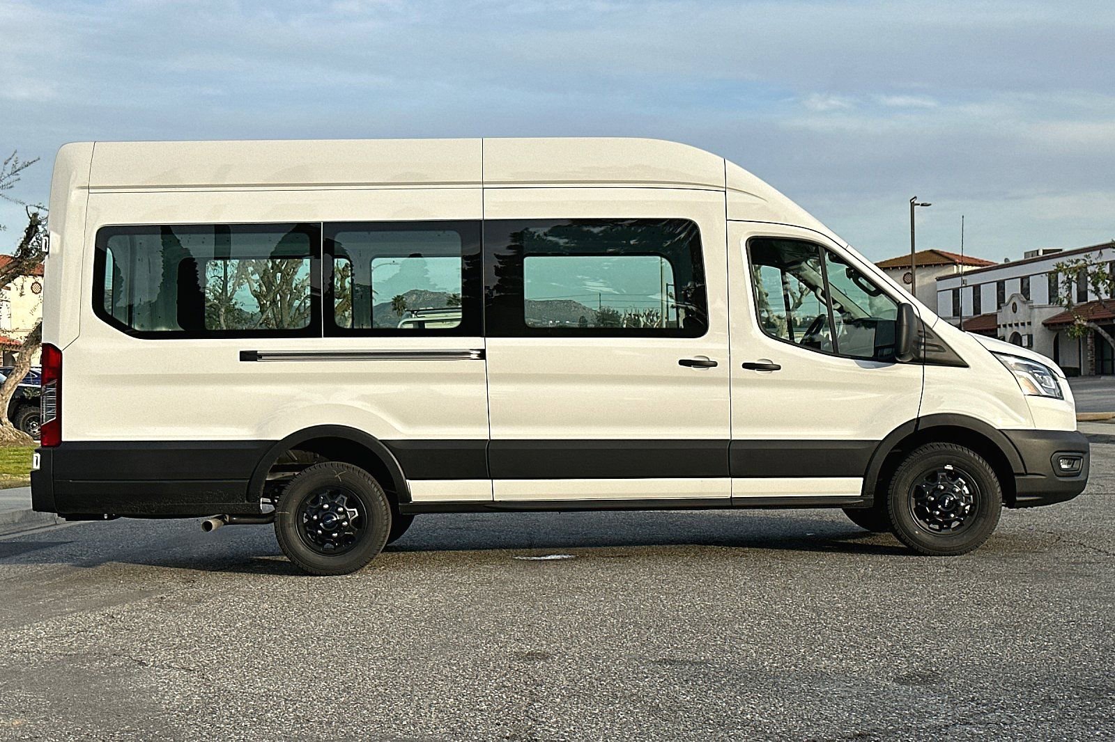 New 2023 Ford Transit 350 148 High Roof Extended w/ Exterior Upgrade Package image 4