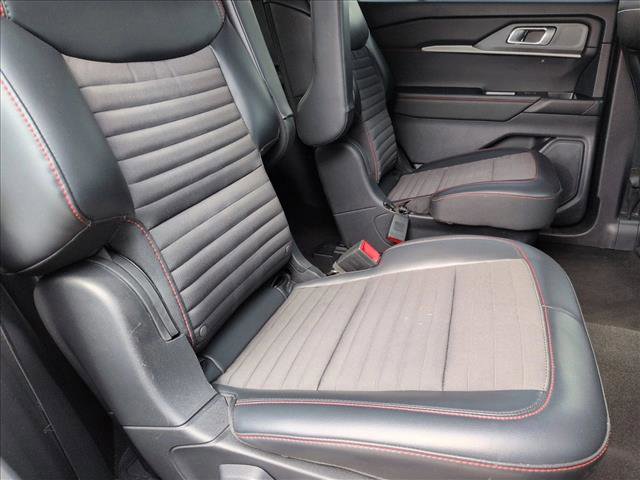 Used 2025 Ford Explorer ST-Line image 20