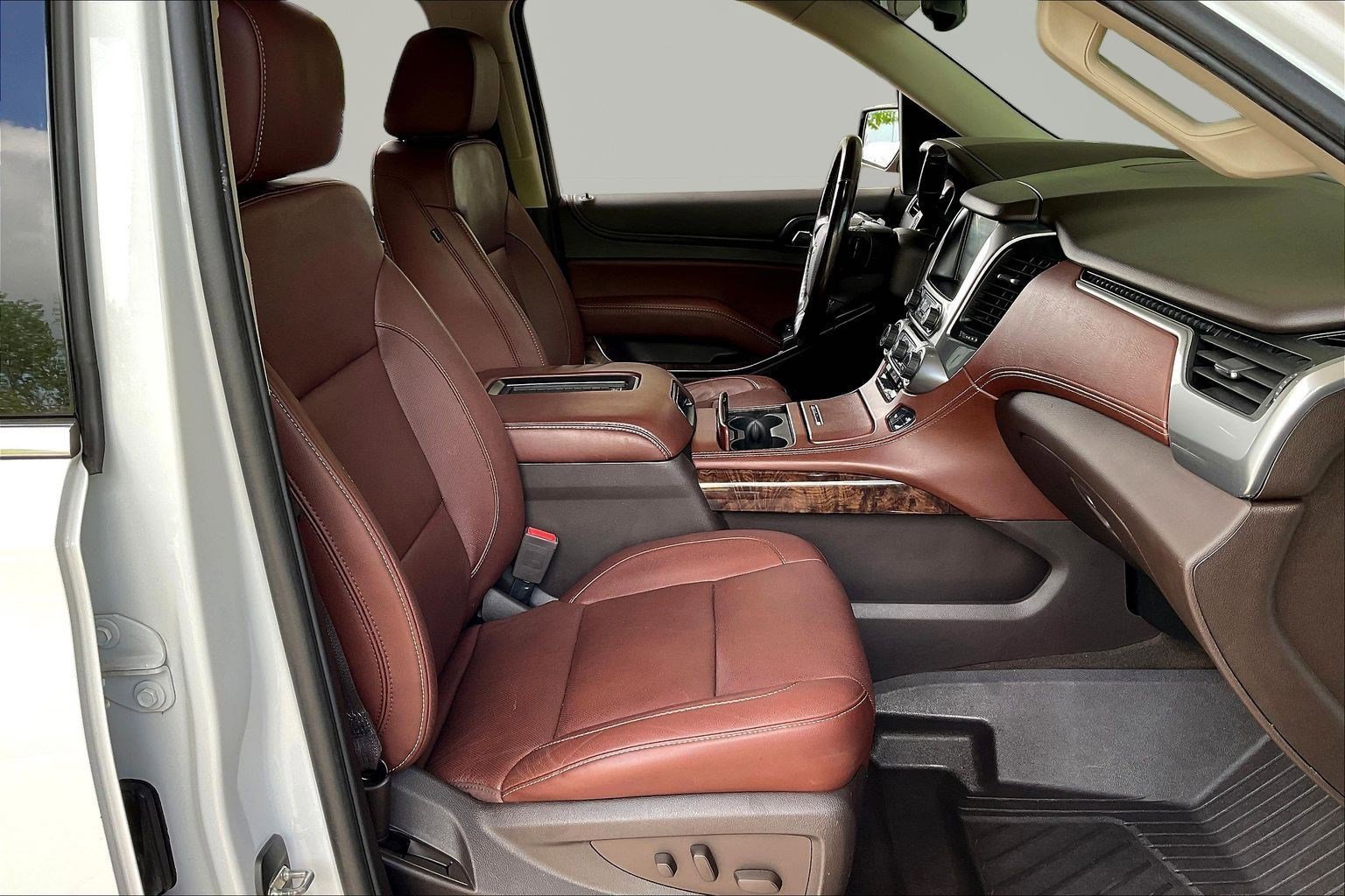 Used 2018 Chevrolet Tahoe Premier AWD/4WD image 30