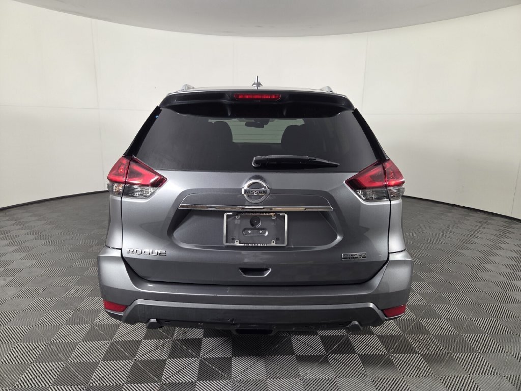 Used 2020 Nissan Rogue S w/ Special Edition Package FWD image 7