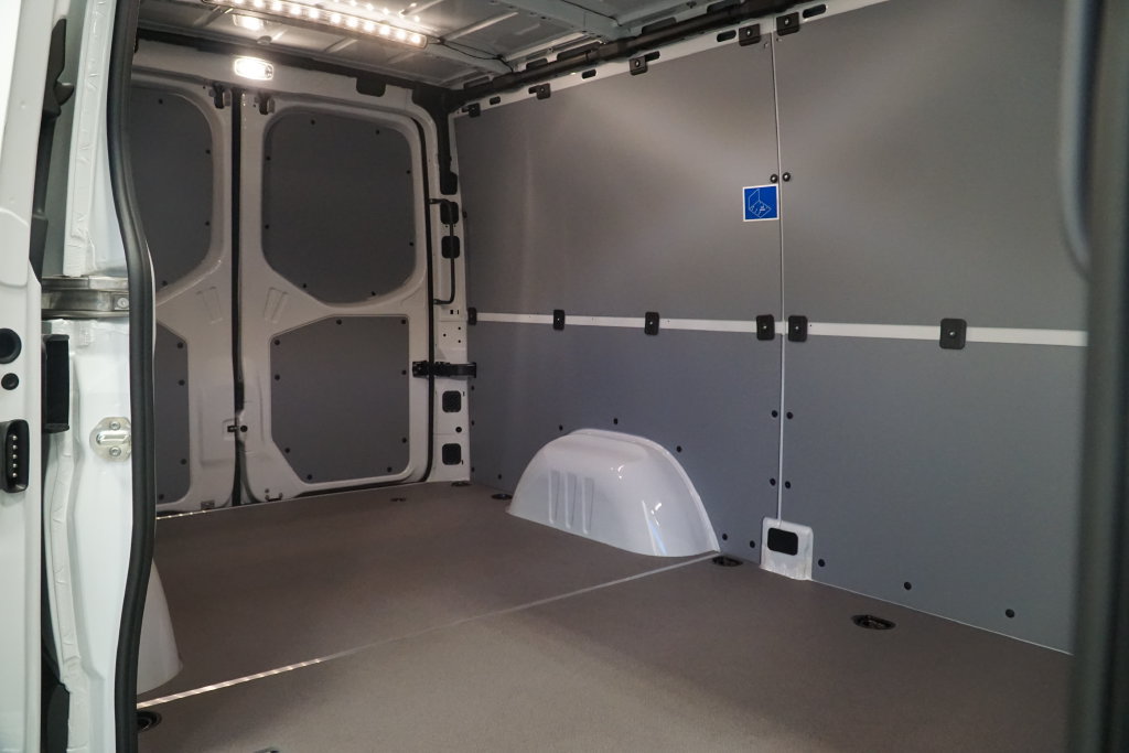 New 2026 Mercedes-Benz Sprinter 2500 image 13