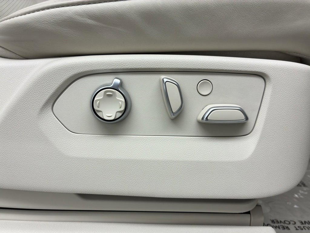 Used 2023 Cadillac Escalade Sport Platinum image 58