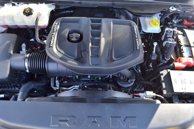 Used 2025 RAM 1500 Limited image 45