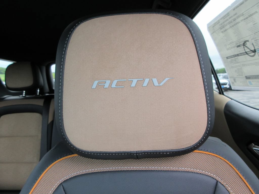 New 2027 Chevrolet Equinox ACTIV w/ Convenience Package III FWD image 20