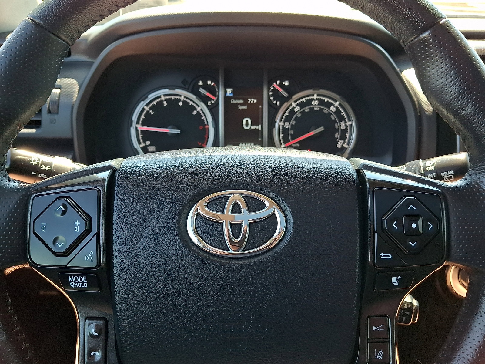 Certified 2024 Toyota 4Runner TRD Off-Road Premium w/ TRD Black Wheel Package (TMS) AWD/4WD image 20