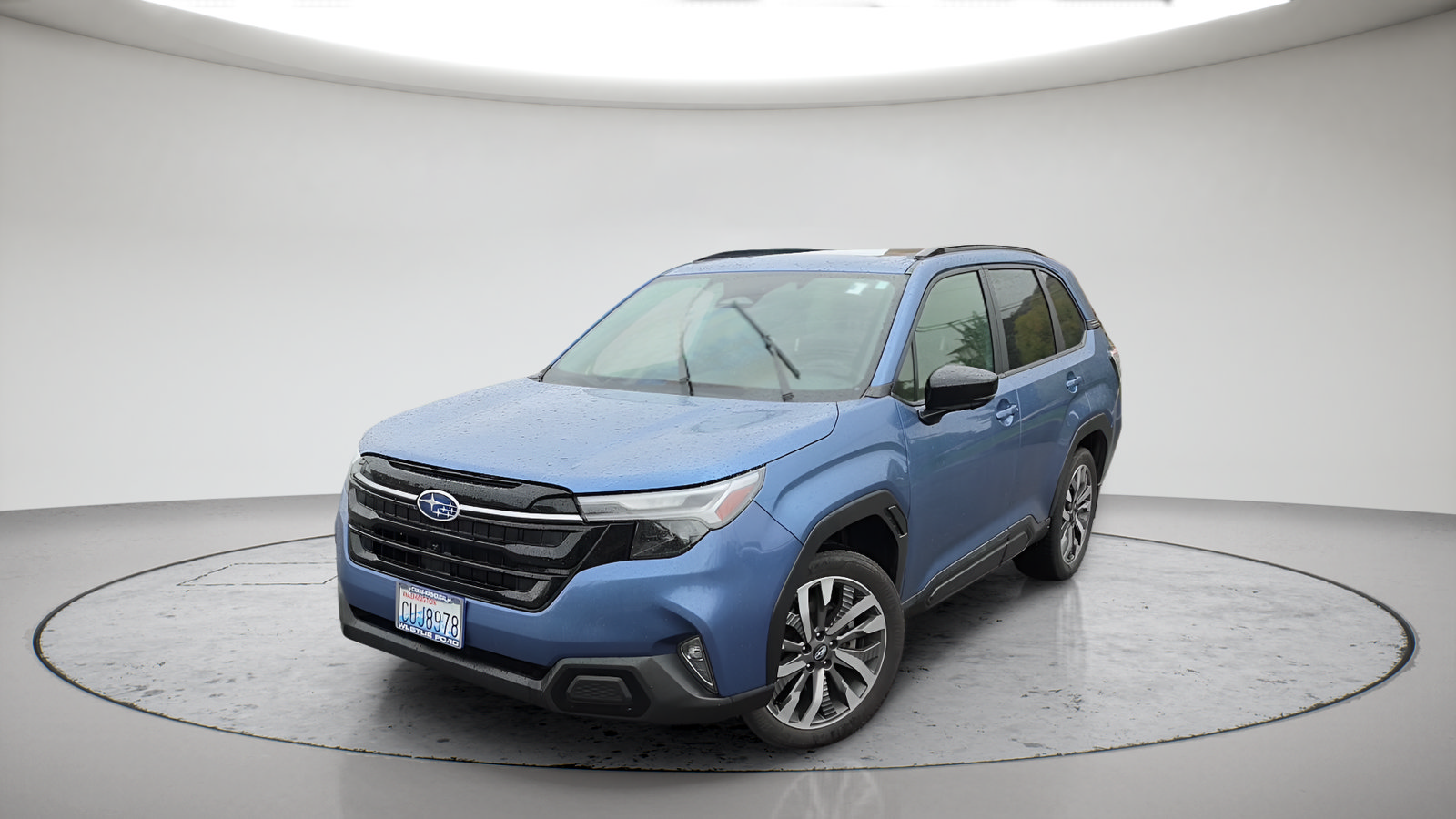 Used 2025 Subaru Forester Touring w/ Popular Package - Touring AWD/4WD image 1