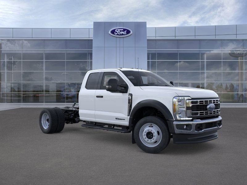New 2025 Ford F550 4x4 SuperCab Super Duty image 7