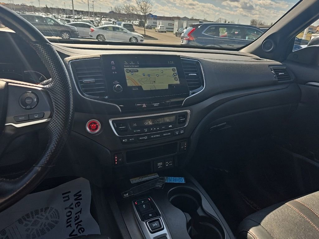 Certified 2022 Honda Pilot TrailSport image 27
