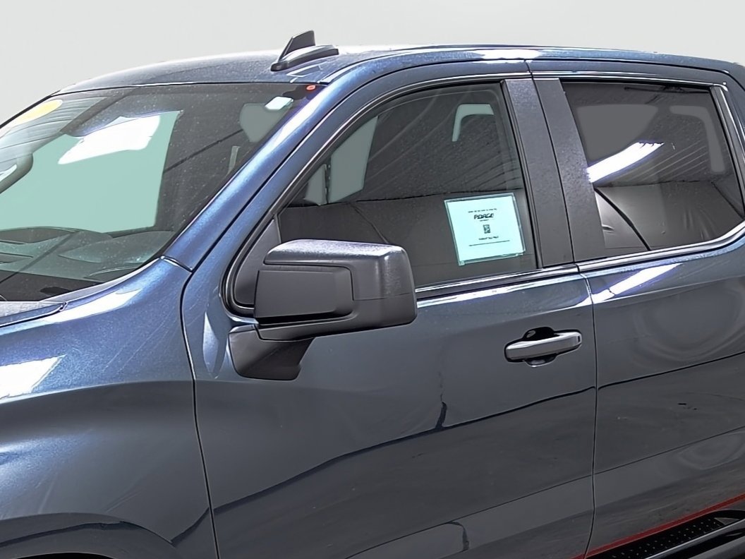 Used 2020 Chevrolet Silverado 1500 Custom w/ Custom Value Package image 8