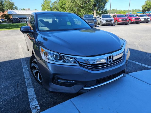 Used 2017 Honda Accord EX-L image 4