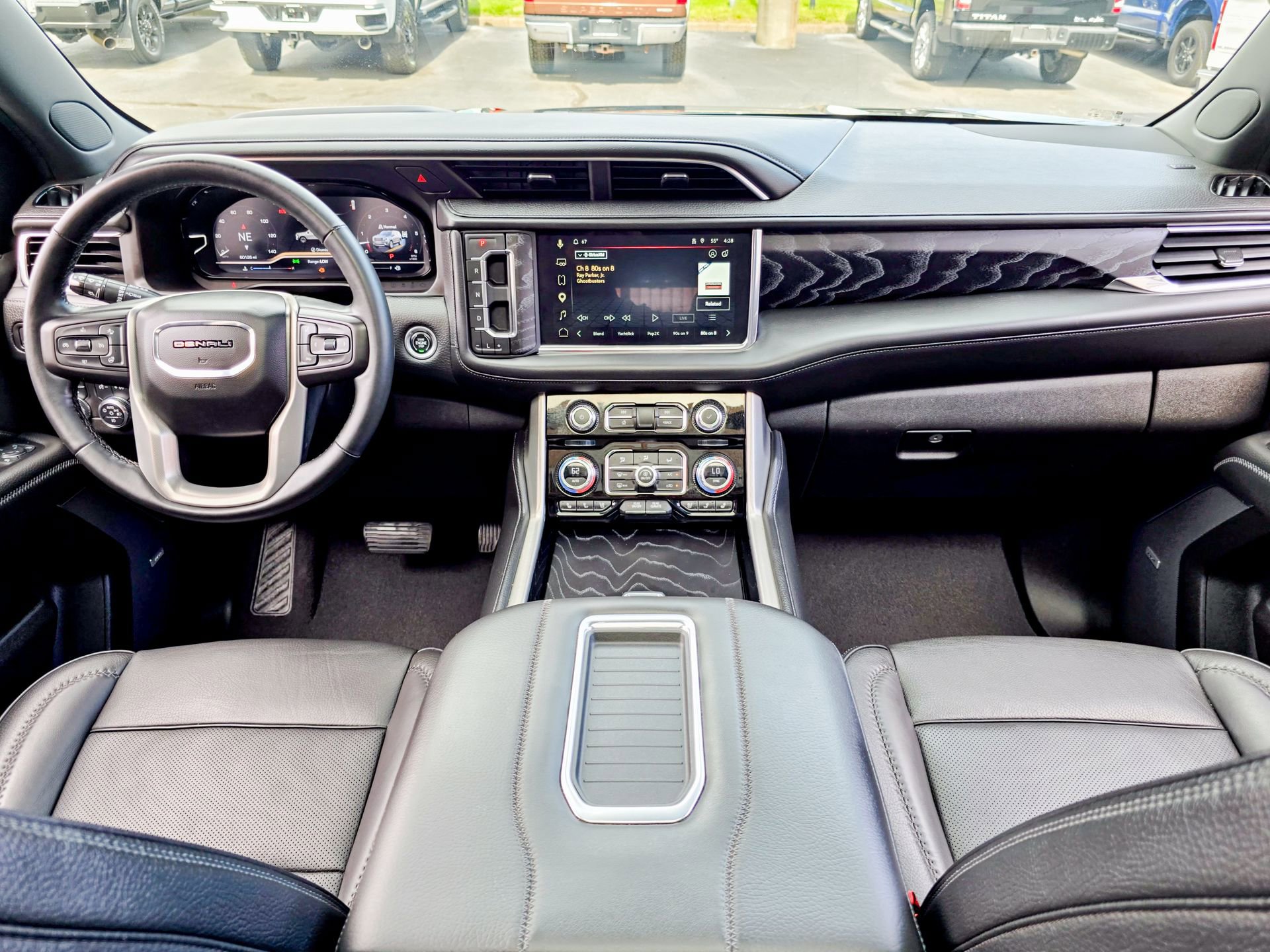 Used 2023 GMC Yukon XL Denali w/ Max Trailering Package image 36