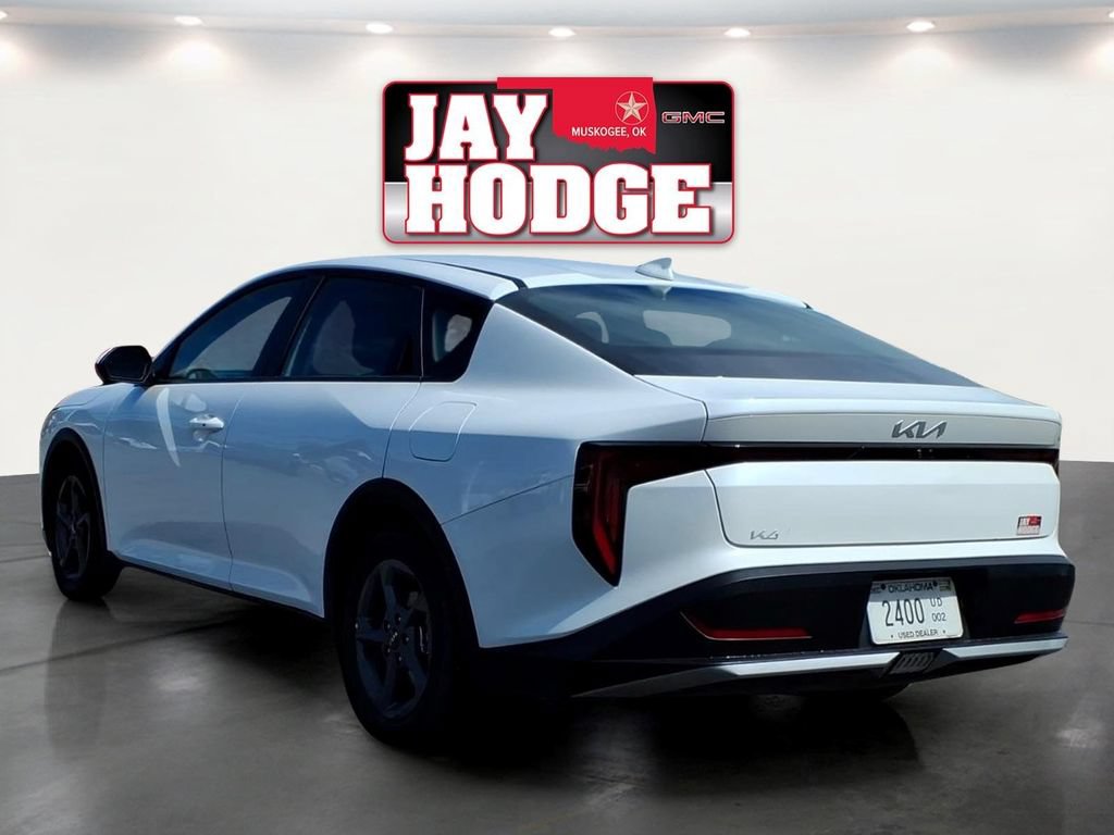 Used 2025 Kia K4 FWD image 4