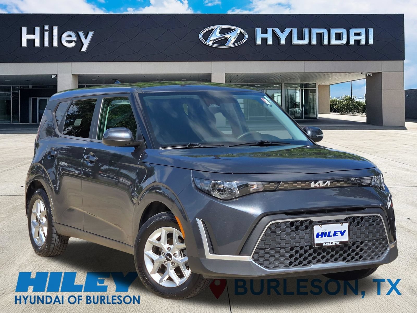 Used 2023 Kia Soul LX w/ Option Group 015