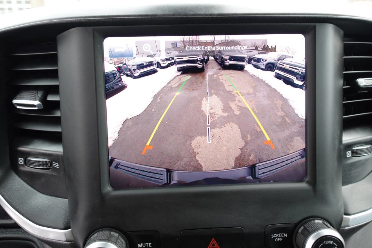 Used 2022 RAM 1500 Big Horn AWD/4WD image 49