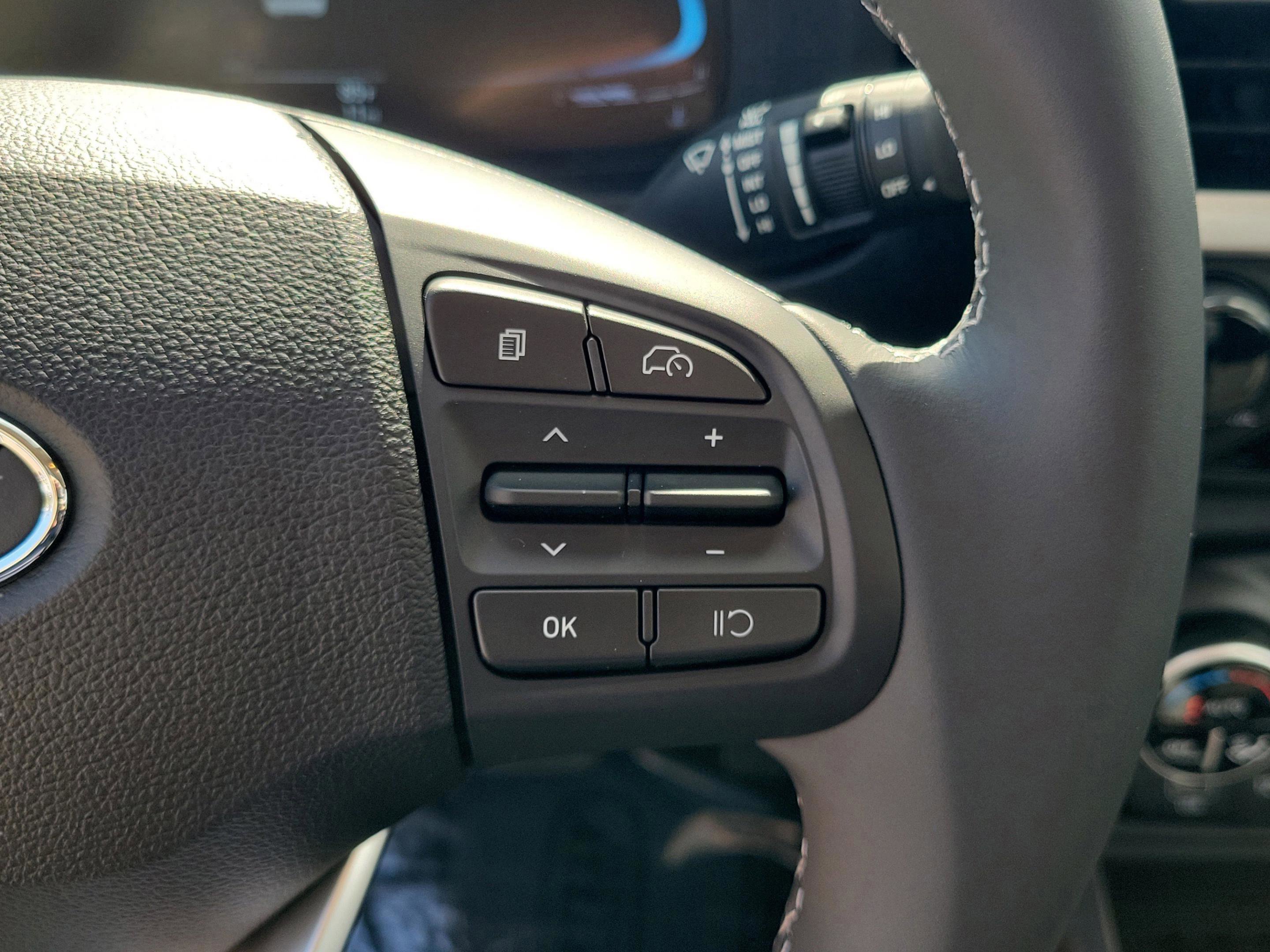 New 2026 Hyundai Venue SEL image 17