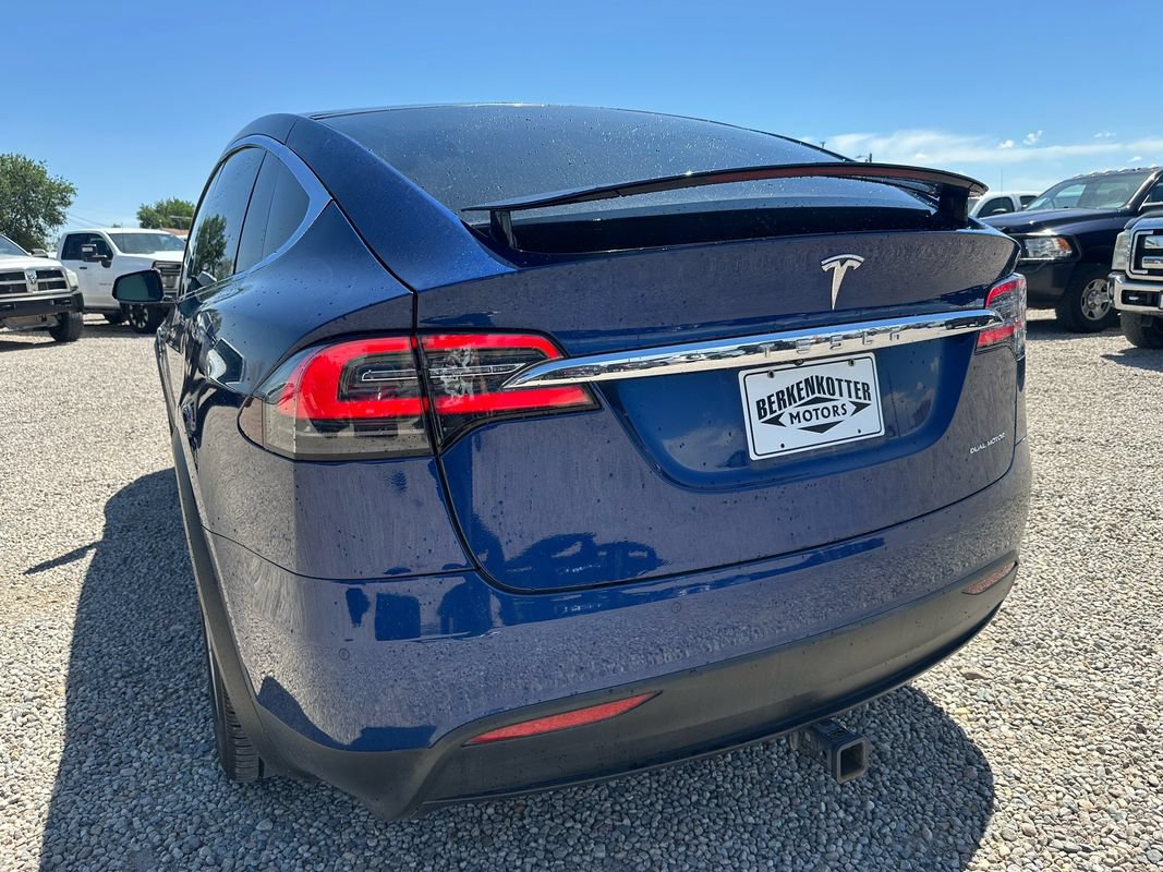 Used 2020 Tesla Model X Long Range AWD/4WD image 8