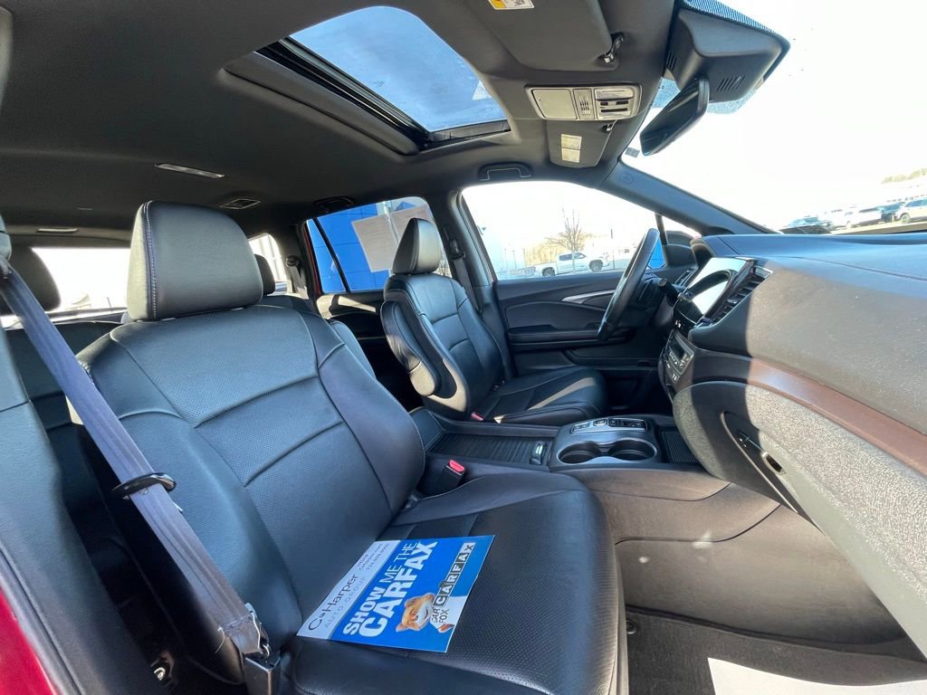 Used 2023 Honda Passport EX-L image 12