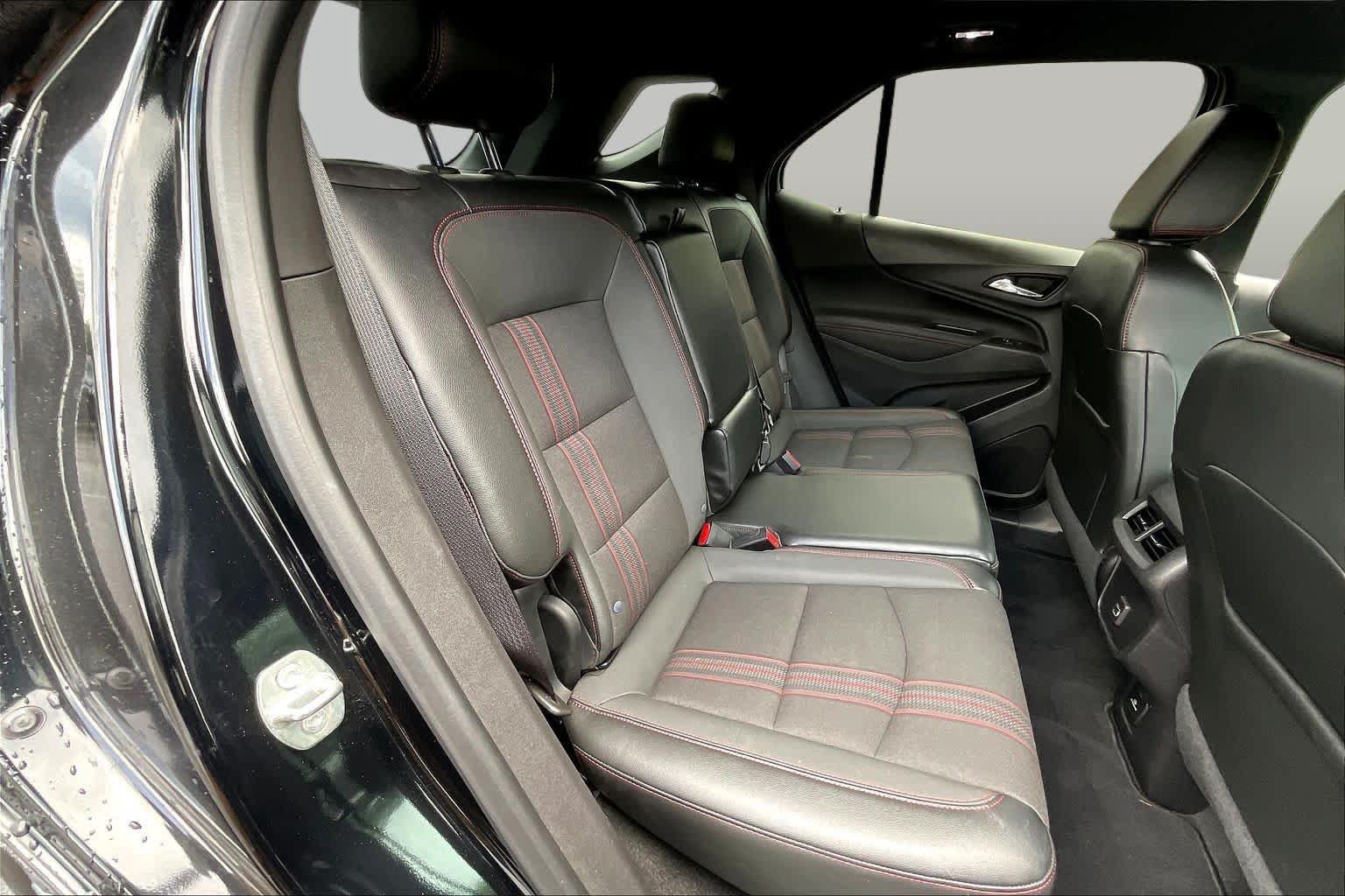 Used 2024 Chevrolet Equinox RS FWD image 39