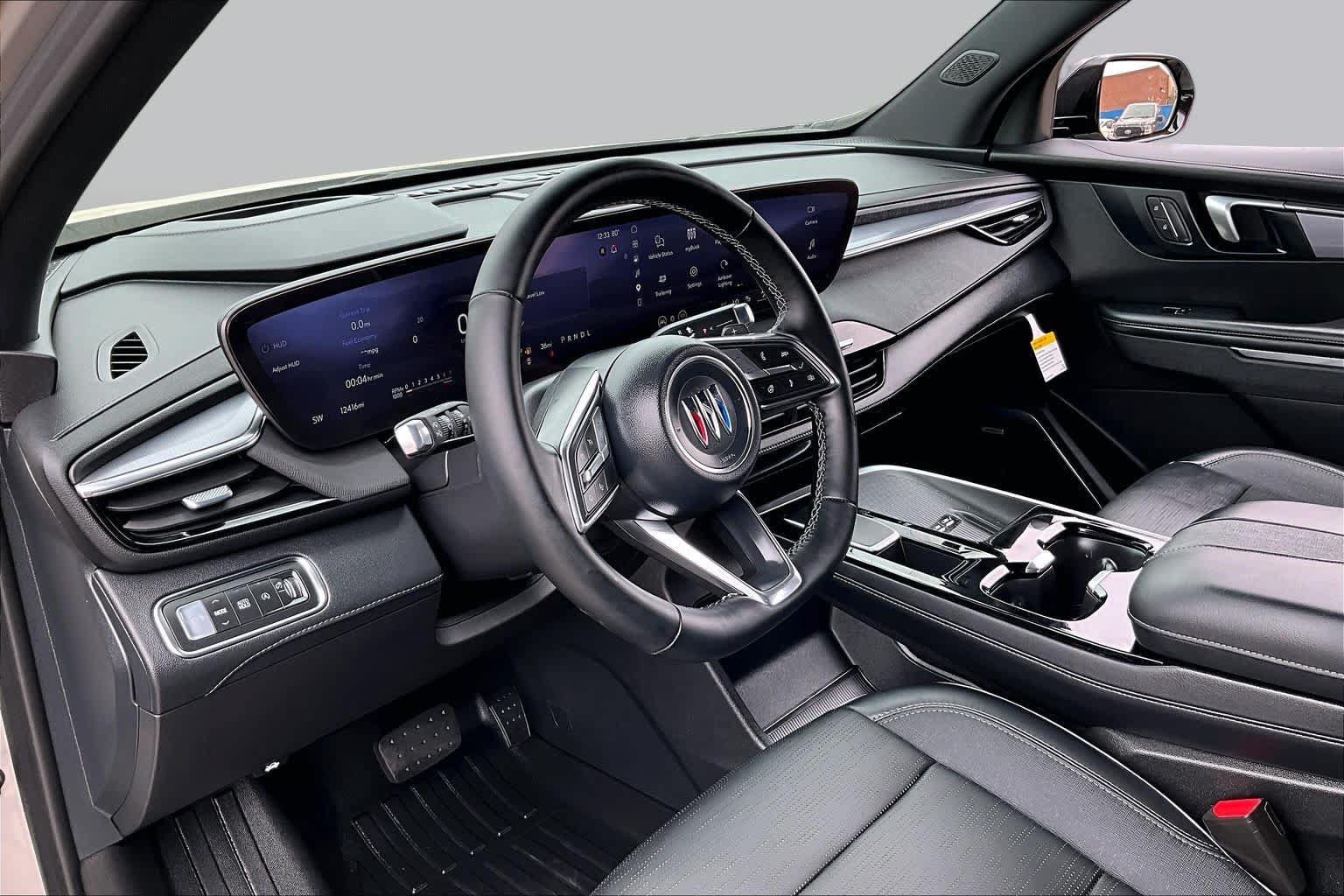 Used 2026 Buick Enclave Sport Touring w/ Power Package FWD image 17