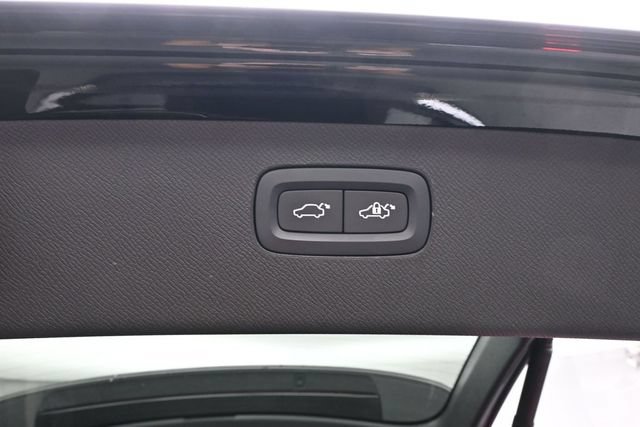Used 2023 Volvo XC90 B6 Plus w/ Protection Package AWD/4WD image 31