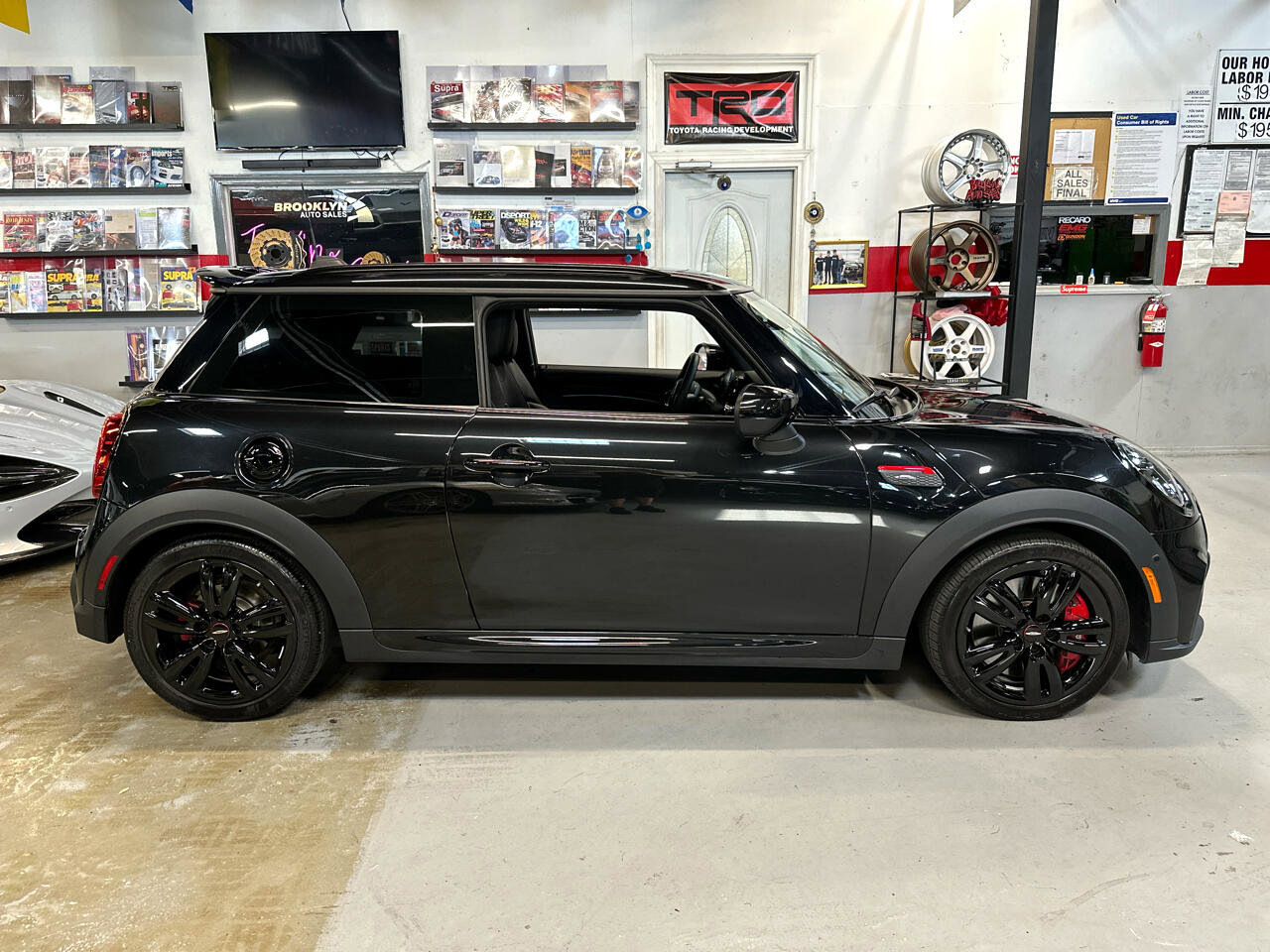 Used 2024 MINI Cooper John Cooper Works image 4