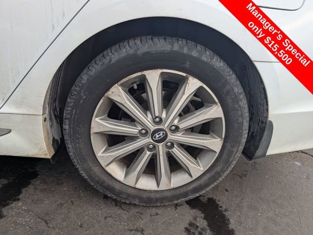 Used 2017 Hyundai Sonata Limited image 25