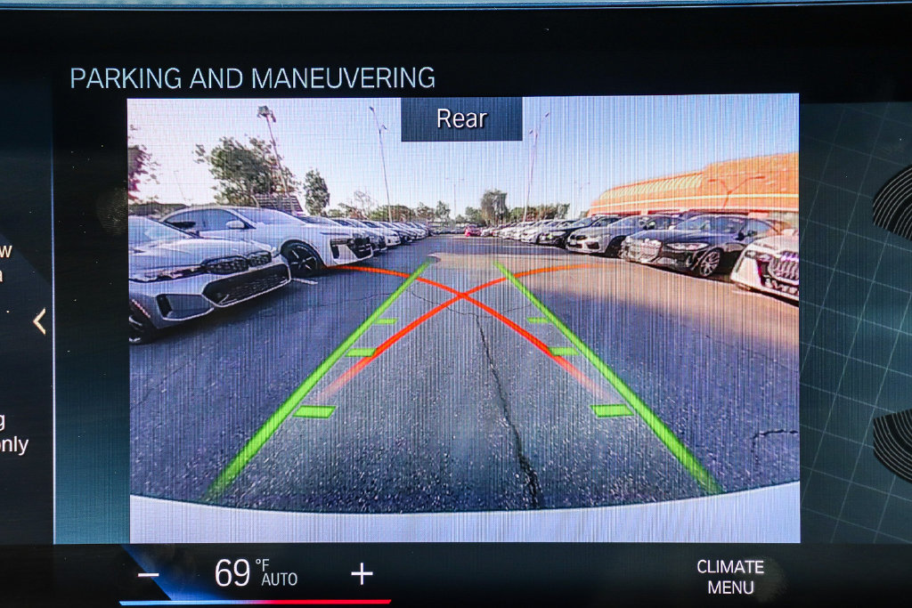 Certified 2023 BMW i4 eDrive35 w/ Premium Package RWD image 22