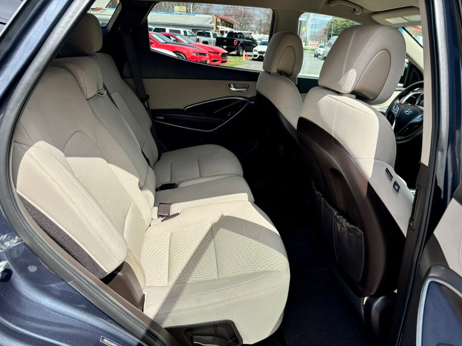 Used 2017 Hyundai Santa Fe Sport image 15