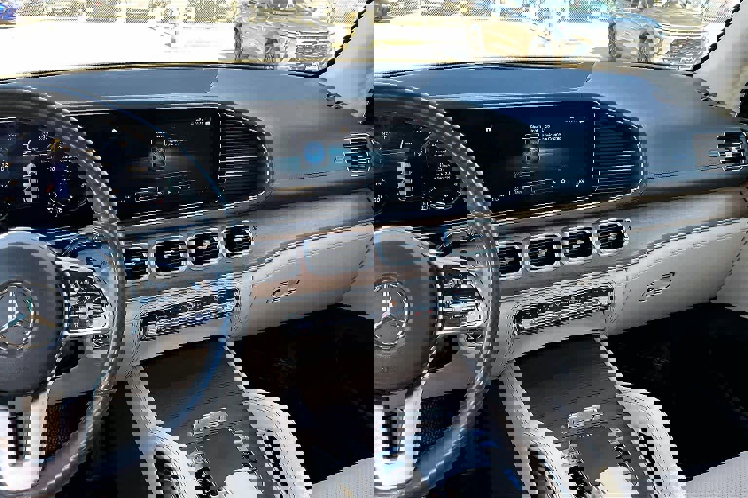 Used 2020 Mercedes-Benz GLE 350 4MATIC image 6