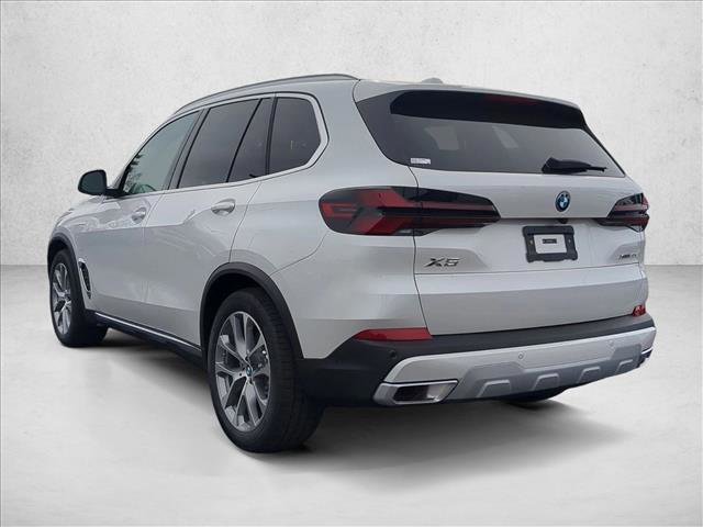 New 2026 BMW X5 xDrive50e w/ Executive Package image 9