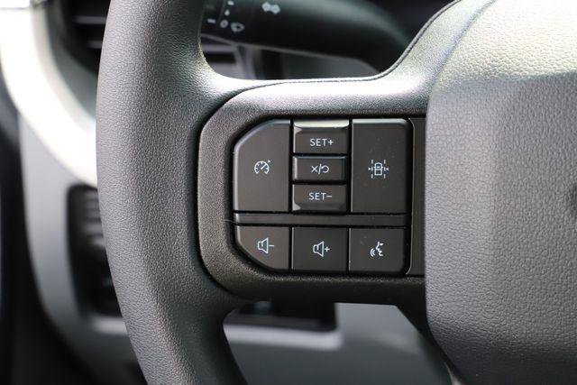 New 2026 Ford F550 4x4 Supercab Super Duty image 31