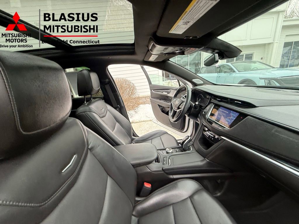Used 2024 Cadillac XT5 Premium Luxury image 40