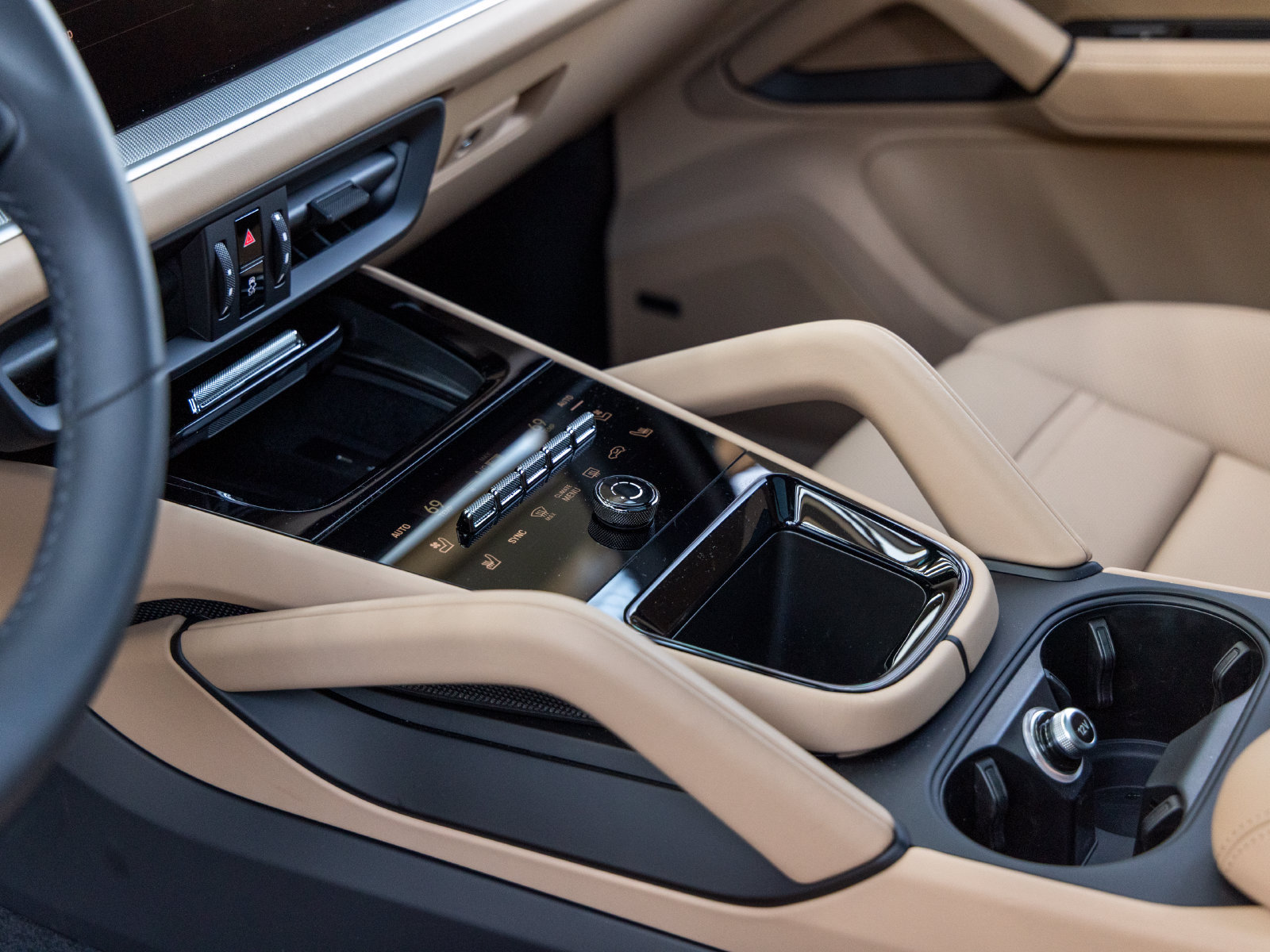 New 2025 Porsche Cayenne S AWD/4WD image 39