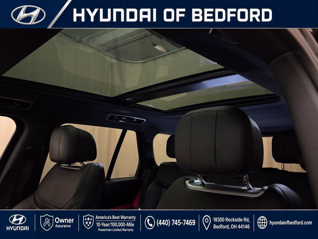 Used 2025 Land Rover Range Rover SE AWD/4WD image 27