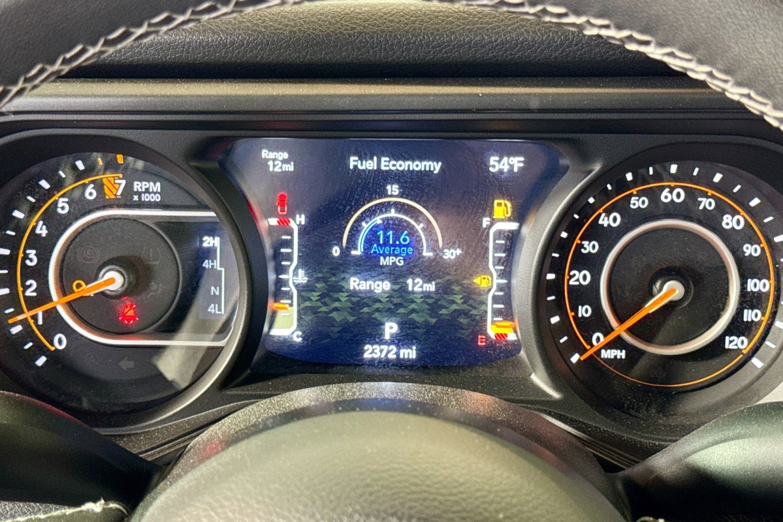 Used 2025 Jeep Gladiator Sport image 12