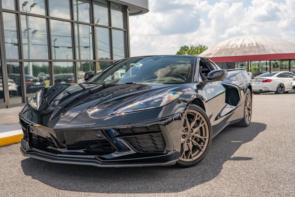 Used 2024 Chevrolet Corvette Stingray Preferred Cpe w/ Z51 Performance Package RWD image 3