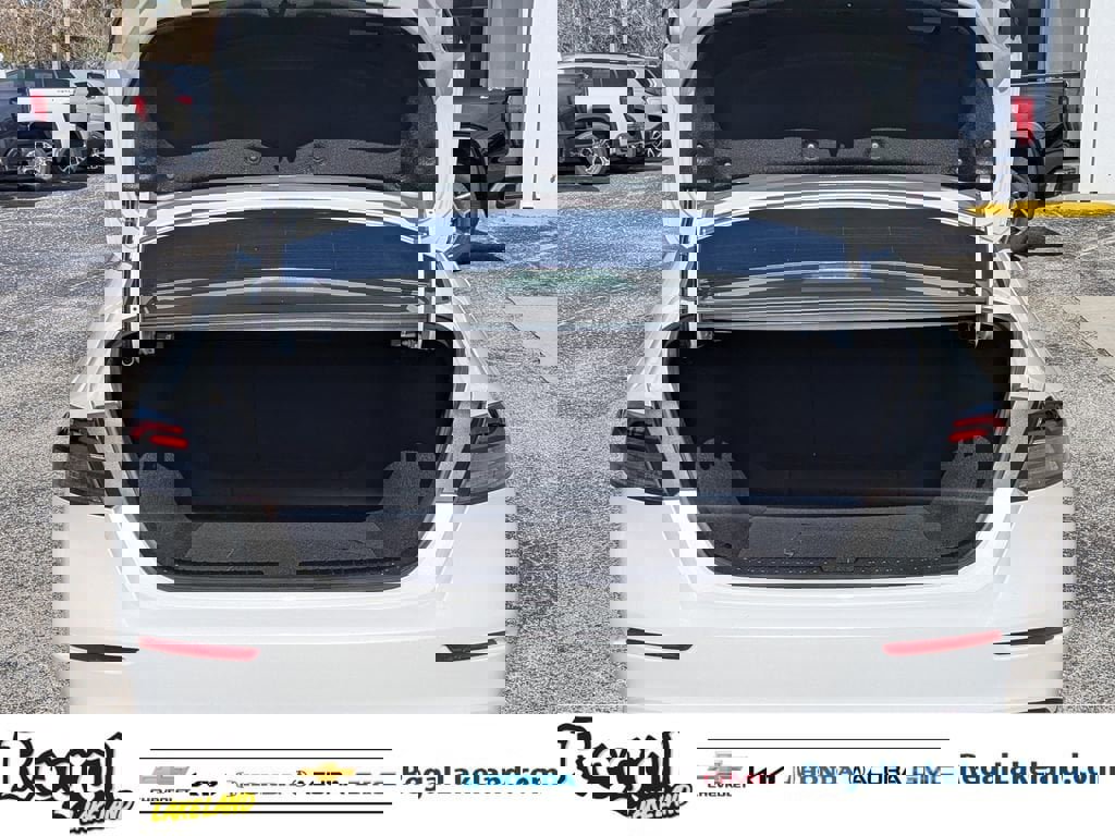 Used 2023 Honda Accord Sport image 8