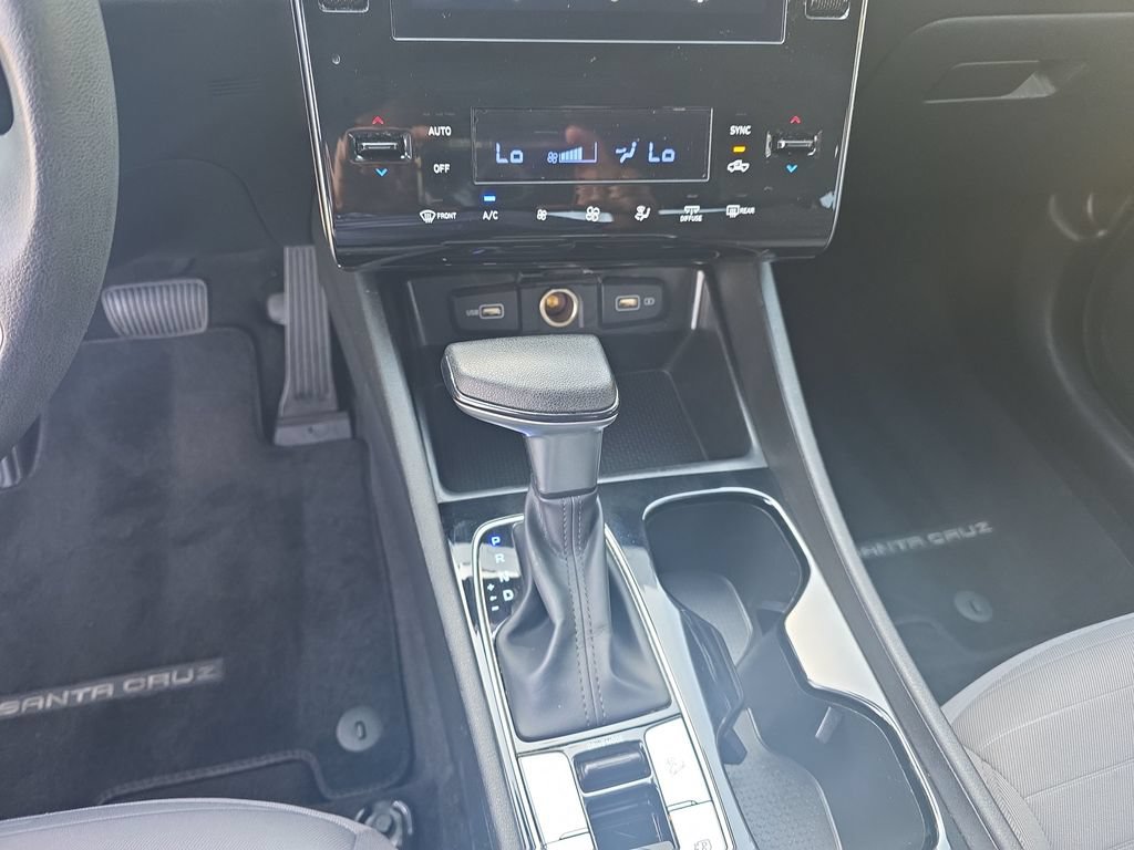 Used 2024 Hyundai Santa Cruz SEL FWD image 17